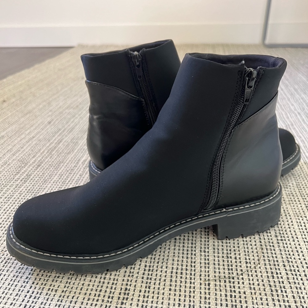 Black Zip Up Chelsea Boots